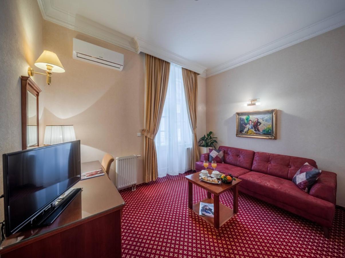 Hotel Waldinger Osijek Zewnętrze zdjęcie